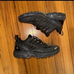 Salomon ACS Pro Black Athletic Shoes Sneakers Men's Size 10 L47179800